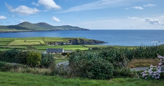 Kerry   <em>(Ba Fhionain /St. Finan's Bay |keel )</em>  |   32  /  37    |